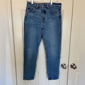Levi’s 501 Women’s Jeans